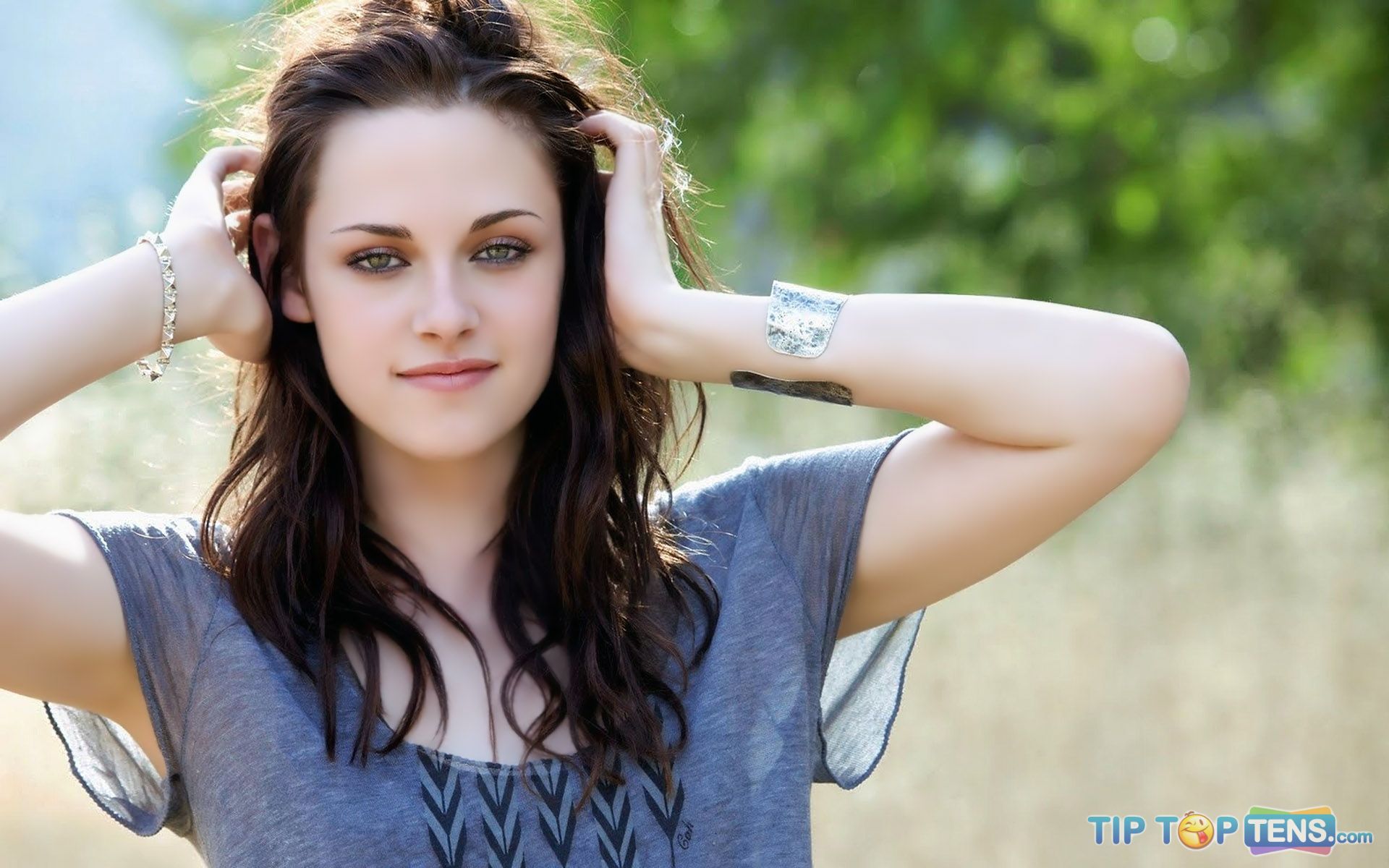 Kristen Stewart hot 10 Hot Kristen Stewart Wallpapers