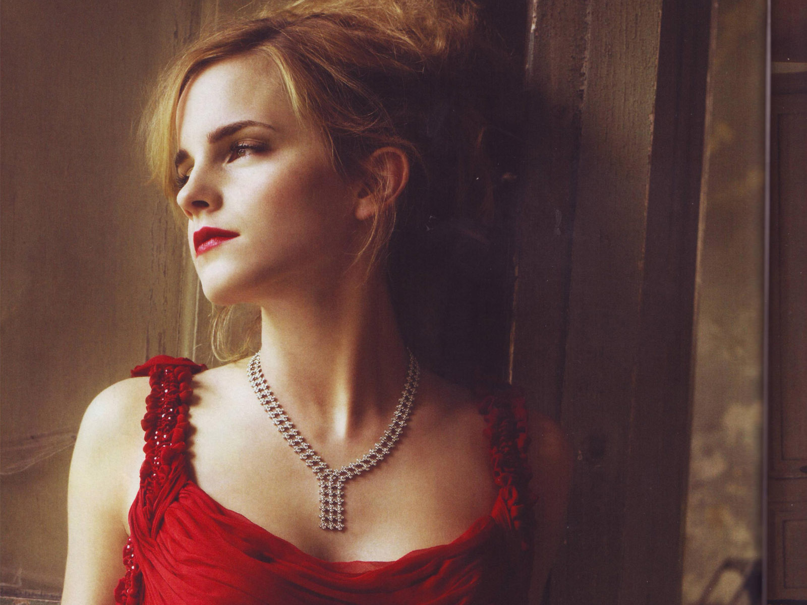 emma watson hot voguel 10 Hot Emma Watson Wallpapers