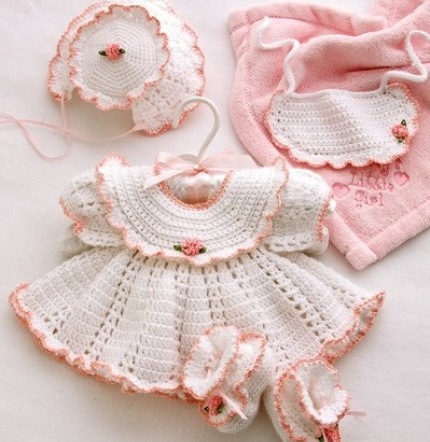 dress 10 Best First Birthday Gifts