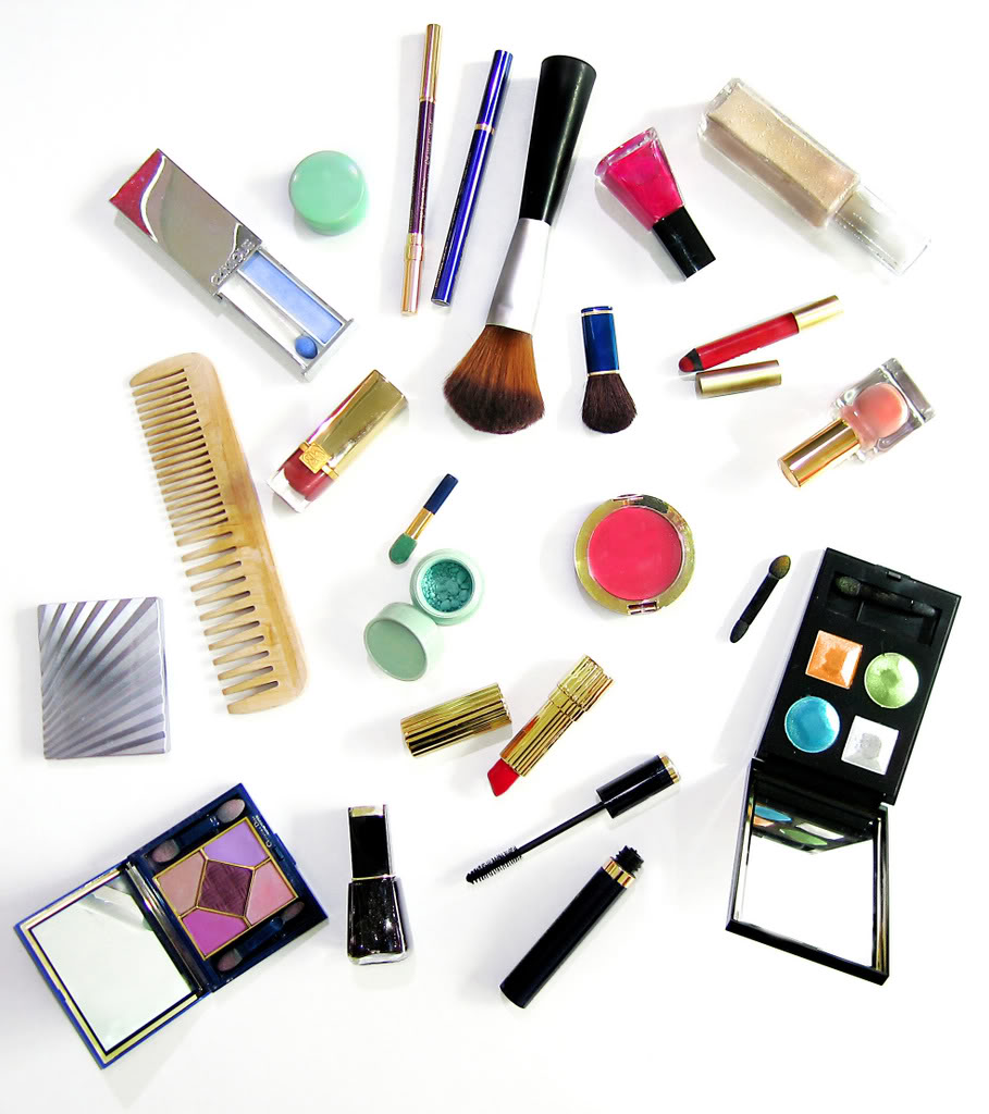 Makeup1 10 Best 21st Birthday Gifts For Girls