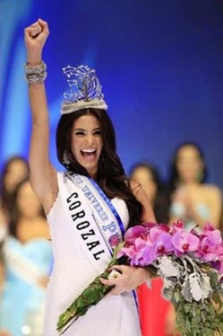 2. Viviana Ortiz – Ms. Puerto Rico e1314683548197 10 Hottest Miss Universe Contestants in 2011