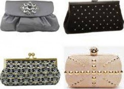 5. Chained Clutch e1314603745976 Top 10 Best Womens Handbags in 2011