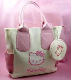 7. Hello Kitty Shopping Bag e1314603626505 Top 10 Best Womens Handbags in 2011