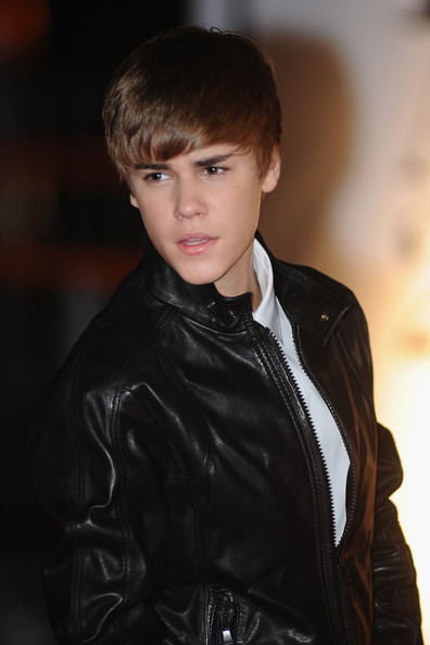 justin bieber Top 10 Most Popular Male Singers in 2011