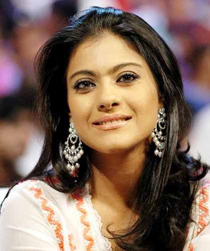 kajol Top 10 Supermoms of Bollywood