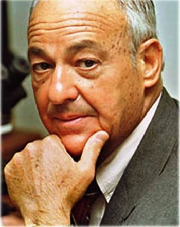 2. Cyril Wecht1 e1317232336467 Top 10 Greatest Forensic Experts in the World