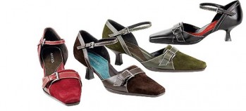 Top 10 Interview Dressing Tips for Women 4. Close Shoes are Mandatory e1315508336909 Top 10 Interview Dressing Tips for Women