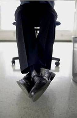 9. Shoes and Socks are standard and neat Top 10 Interview Dressing Tips For Men