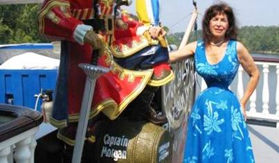10 More Bizarre World Records 1. Smallest Waist 10 More Bizarre World Records