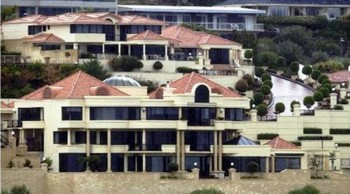 1. The Saunder’s Street Mansion Perth WA e1319138611920 Top 10 Most Expensive Houses in Australia