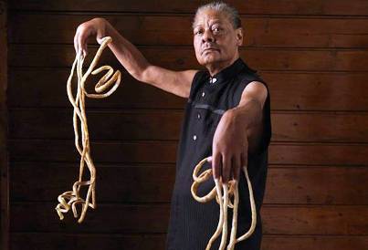 5. Male Longest Fingernails 10 More Bizarre World Records