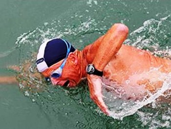 8. World Oldest Swimmer e1319037168342 Top 10 Guinness World Records In 2011 – 2012