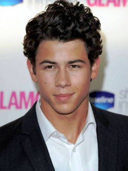 3. Nick Jonas e1330087229466 Top 10 Richest Teen Celebrities of 2012