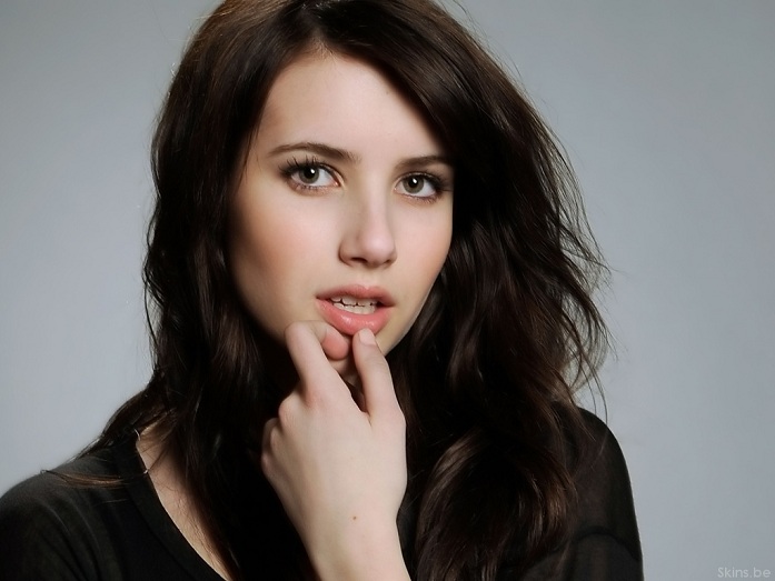 Emma Roberts hot 10 Prettiest Young Actresses Who Were Born in The Month of 