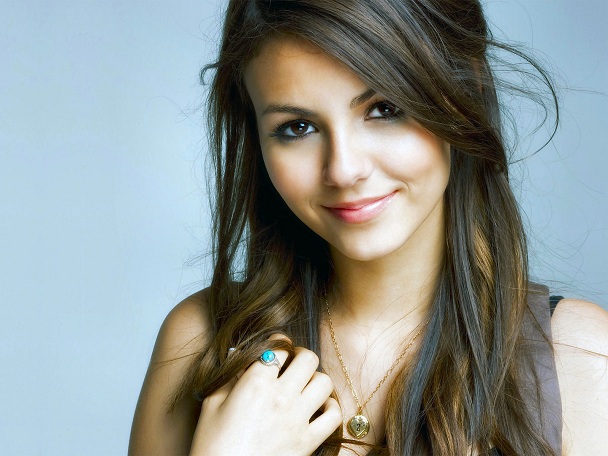 Victoria Justice hot 10 Prettiest Young Actresses Who Were Born in The Month