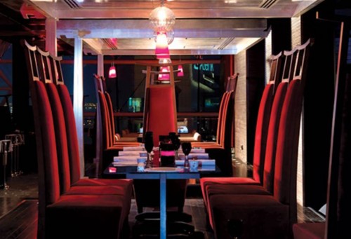 5. Eat at the Noble House e1334645258591 Top 10 Things to Do When You Go to Dubai