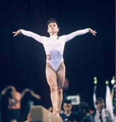 Top 10 Olympic Moments of All Time 8. Perfect 10 Score for Nadia Comaneci e1343713724266 Top 10 Olympic Moments of All Time