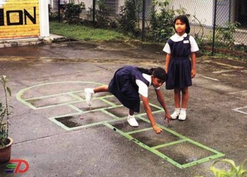 10. Hopscotch e1345794891326 Top 10 Outdoor Games for Kids