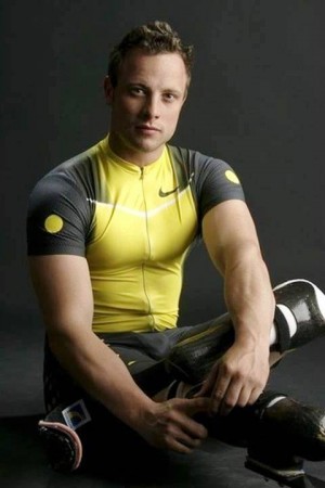 3. Oscar Pistorius e1346208694811 Top 10 Sexiest Paralympic Athletes 2012