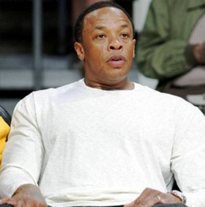 5. Dr. Dre e1346403764412 Top 10 Highest Paid Celebrities in 2012