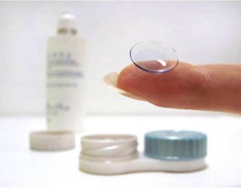 10 Ways to Protect Your Eyes 7. Contact Care e1346228965439 10 Ways to Protect Your Eyes