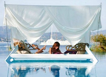 2. Floating Bed e1347854992762 Top 10 Most Unique Beds in the World