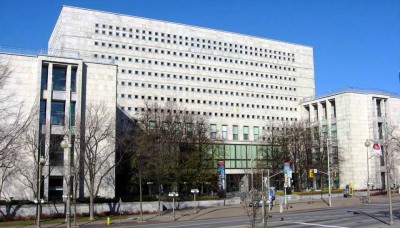 Top 10 Biggest Libraries in the World 3. National Library Canada 26006054 e1347427270382 Top 10 Biggest Libraries in the World
