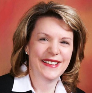 Top 10 Most Influential CMOs in 2012 5. Tami Erwin – Verizon e1350292481167 Top 10 Most Influential CMOs in 2012