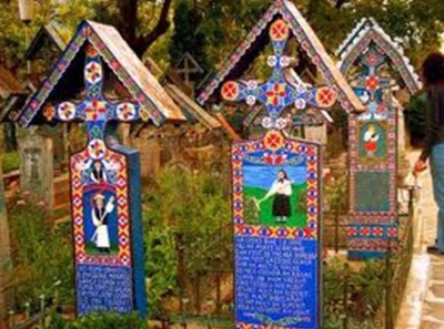 5. The Merry Cemetery e1351245738452 Top 10 Most Bizarre Cemeteries in the World