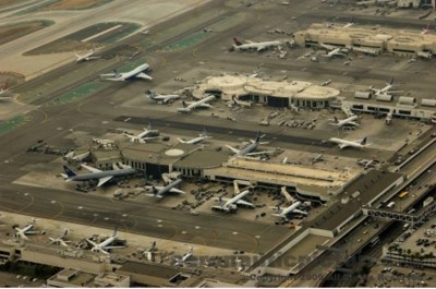 6. Los Angeles International Airport e1350373498434 Top 10 Biggest Airports in the World