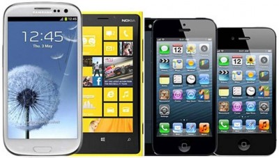 1. Smartphones e1355734389252 Top 10 Christmas Gifts for Men in 2012