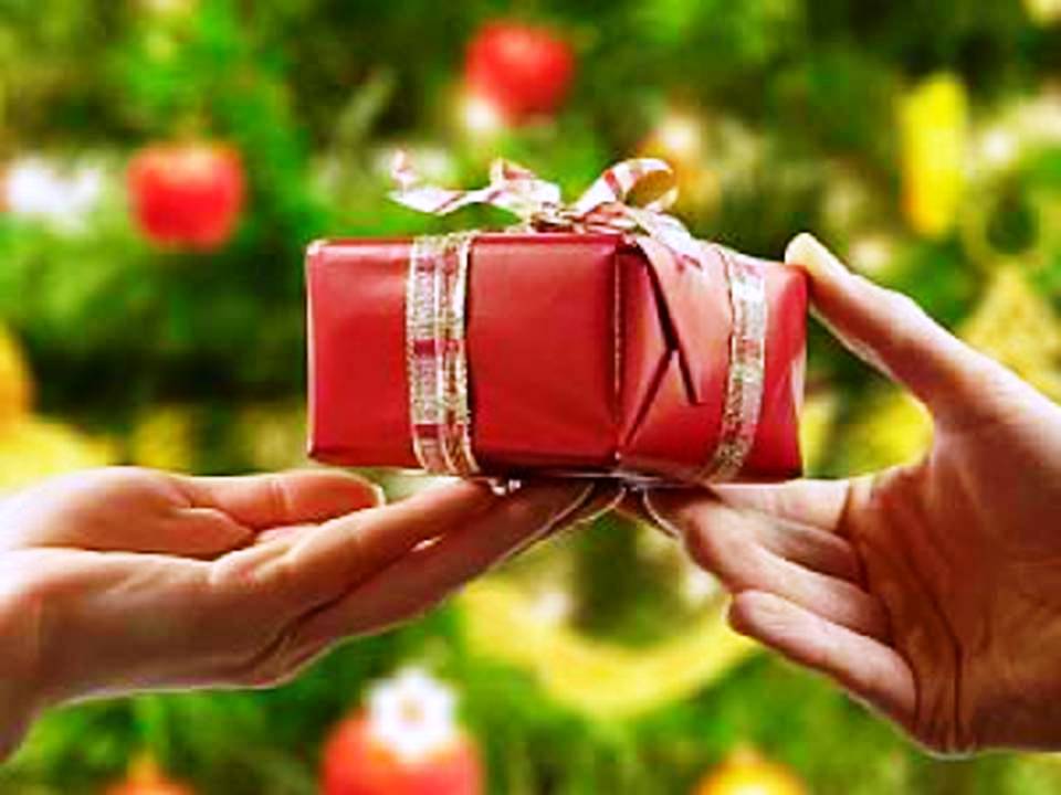 Christmas Gift Specials : Christmas Gift tags - something special to
