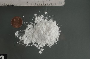 1280px-CocaineHydrochloridePowder