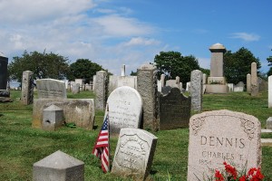 1280px-Newport_Cemetery