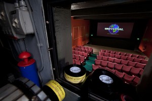 1280px-Oxford_-_Ultimate_Palace_Cinema_-_0084