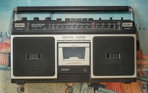 Philips_D_8210-00_vintage_boombox