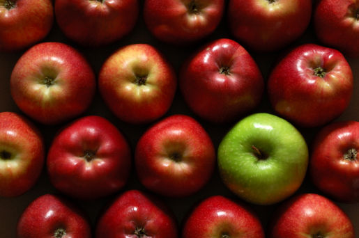 apples-red-and-green