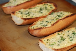 Cheesy-Garlic-Bread