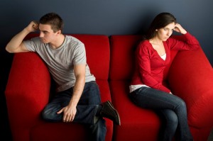 couple-fighting-on-couch