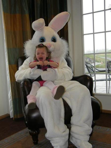 kids-scared-of-the-easter-bunny