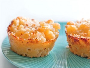 1D274907092261-mac-n-cheese-muffins-636