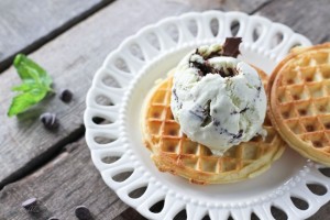 Mint-Chocolate-Chip-Ice-Cream-Waffle-Sandwiches