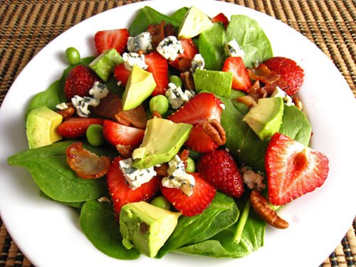 Strawberry+and+Avocado+Spinach+Salad+500