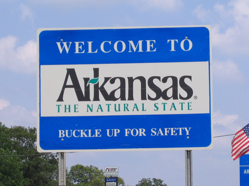 move-to-Arkansas-welcome-sign